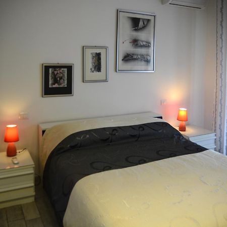 B&B Villa Garden Bisceglie Exteriör bild